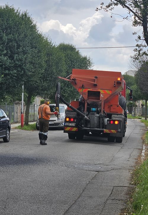 Opravy-komunikaci.jpg Opravy-komunikaci.jpg